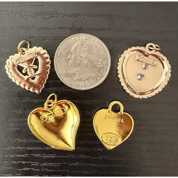 Lot of 4 Pink CC Heart Gold Tone Zipper Pull Button Charms - Picture 2 of 2